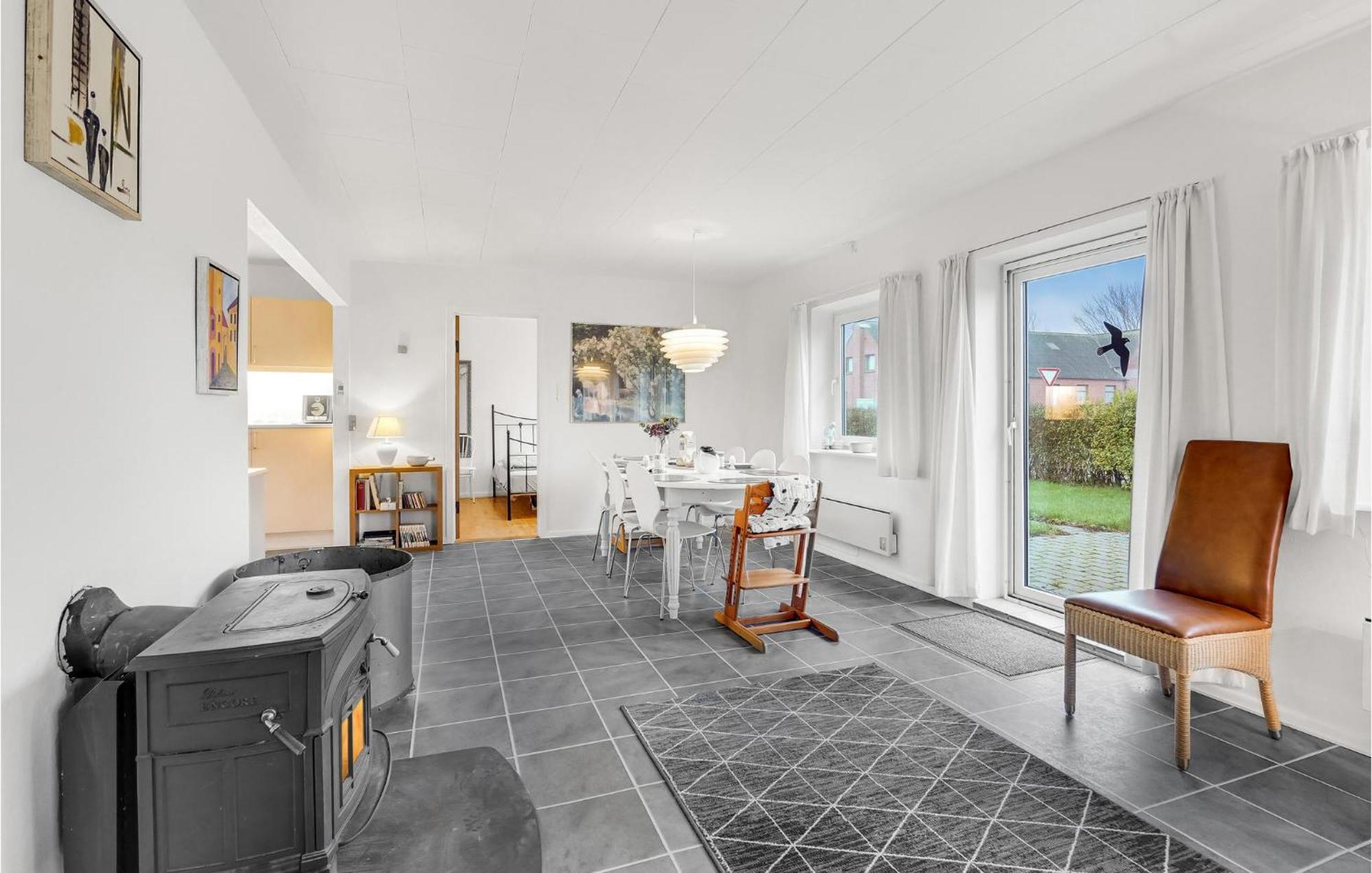Beautiful Home In Nakskov With Kitchen Bagian luar foto